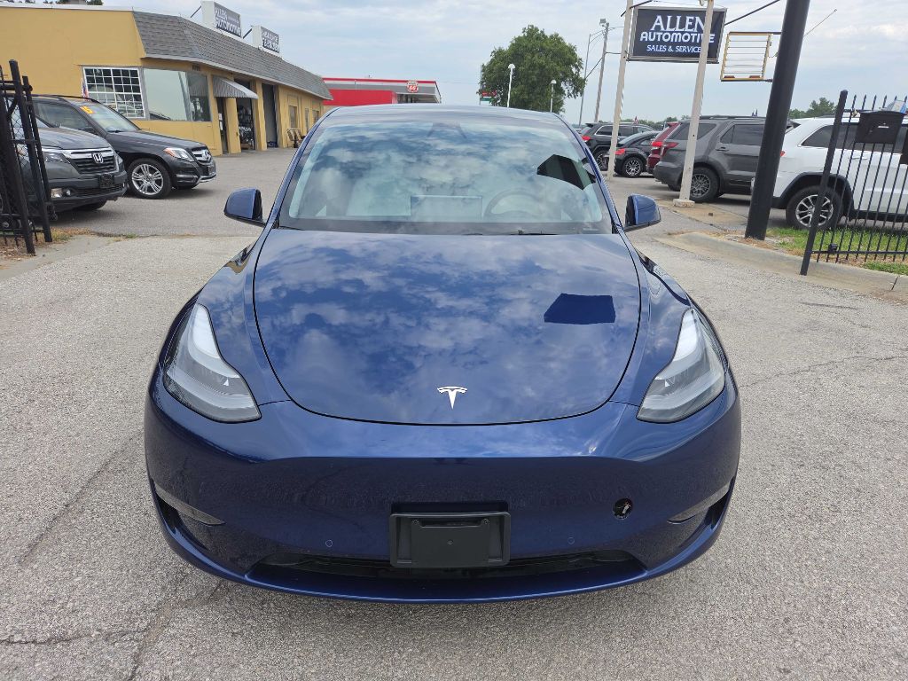 Photo 8 of this TESLA MODEL Y
