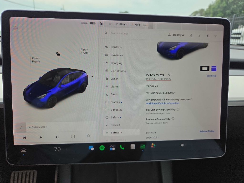 Photo 17 of this TESLA MODEL Y