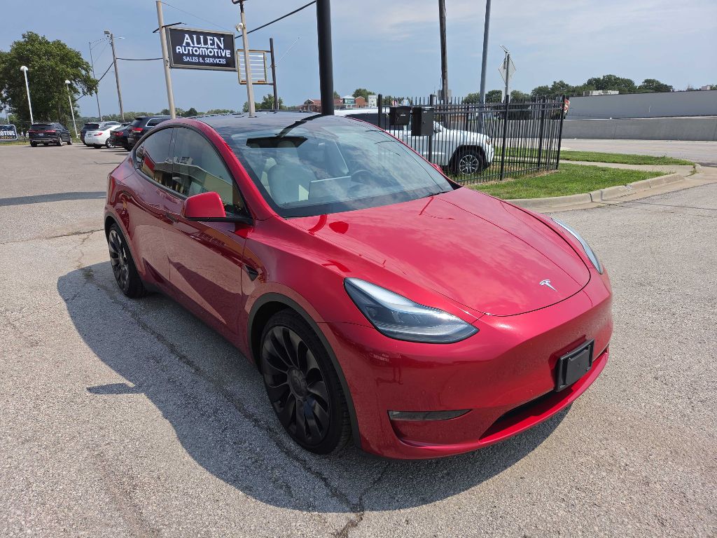 Photo 6 of this TESLA MODEL Y