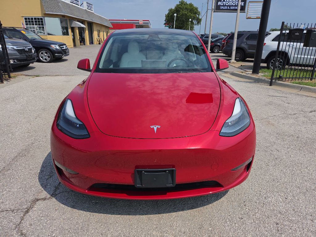 Photo 8 of this TESLA MODEL Y