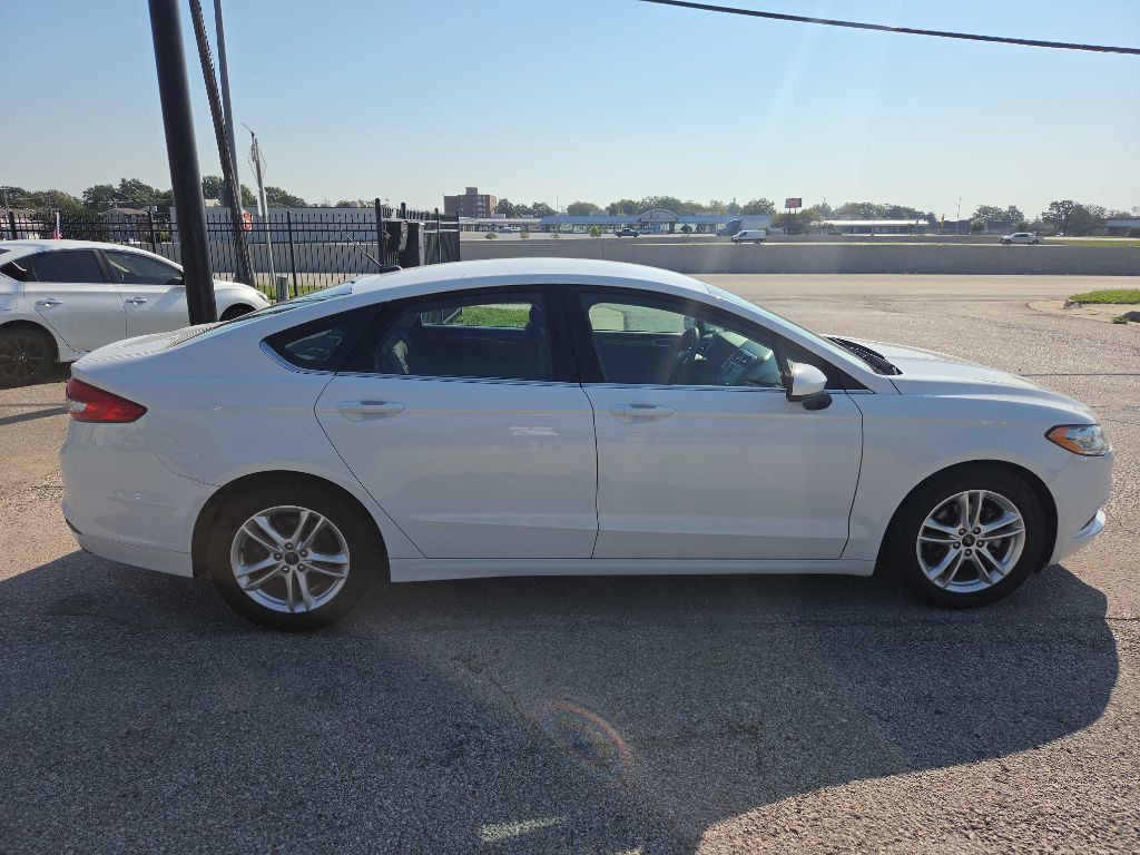 Photo 6 of this FORD FUSION