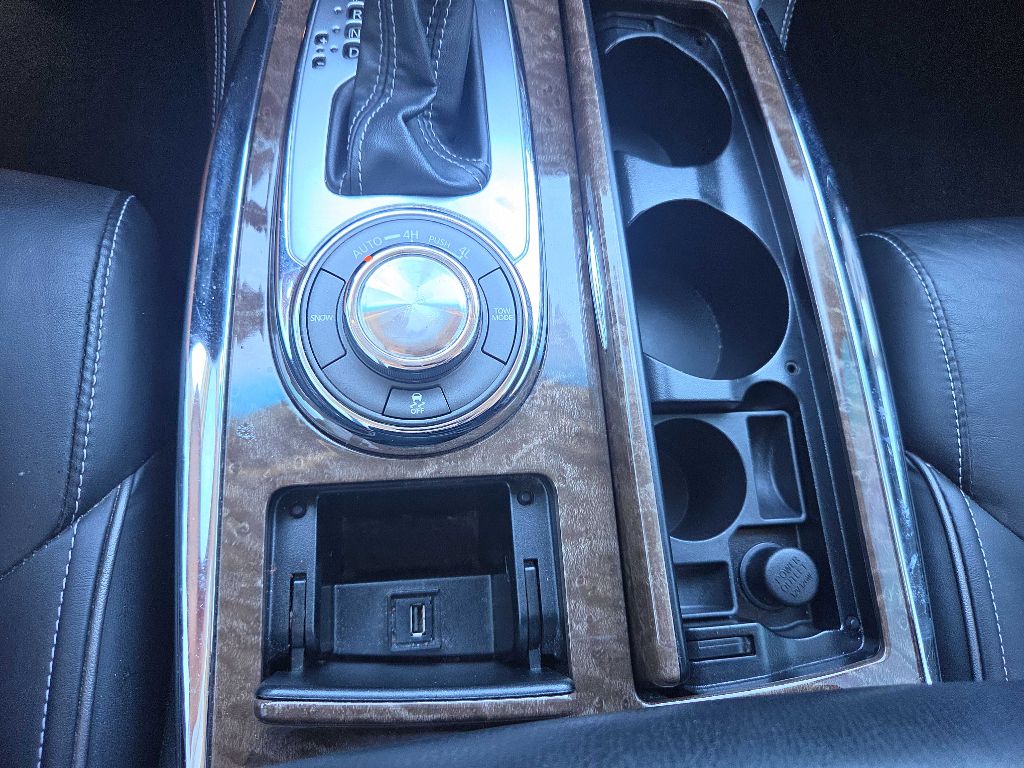 Photo 20 of this INFINITI QX80