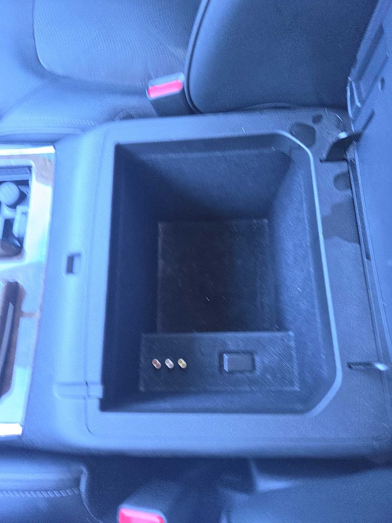 Photo 21 of this INFINITI QX80
