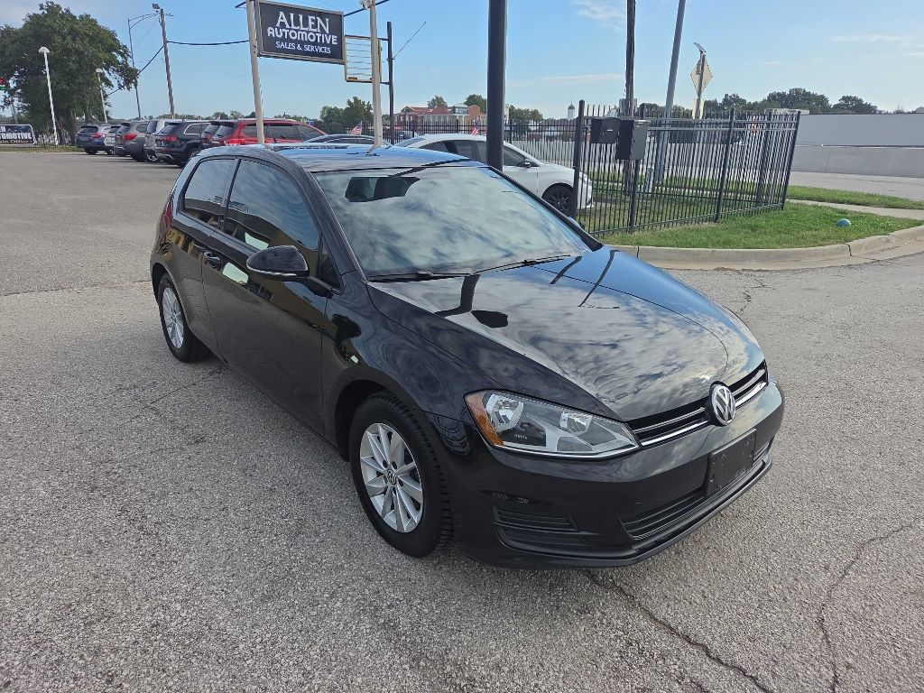 Photo 7 of this VOLKSWAGEN GOLF