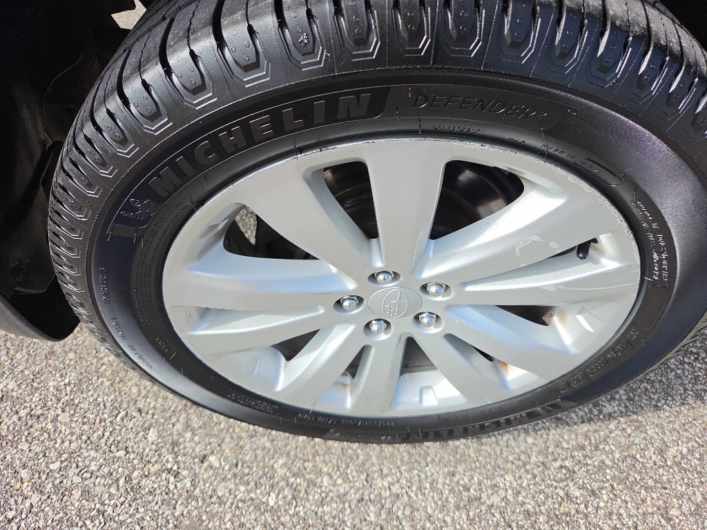 Photo 30 of this SUBARU FORESTER