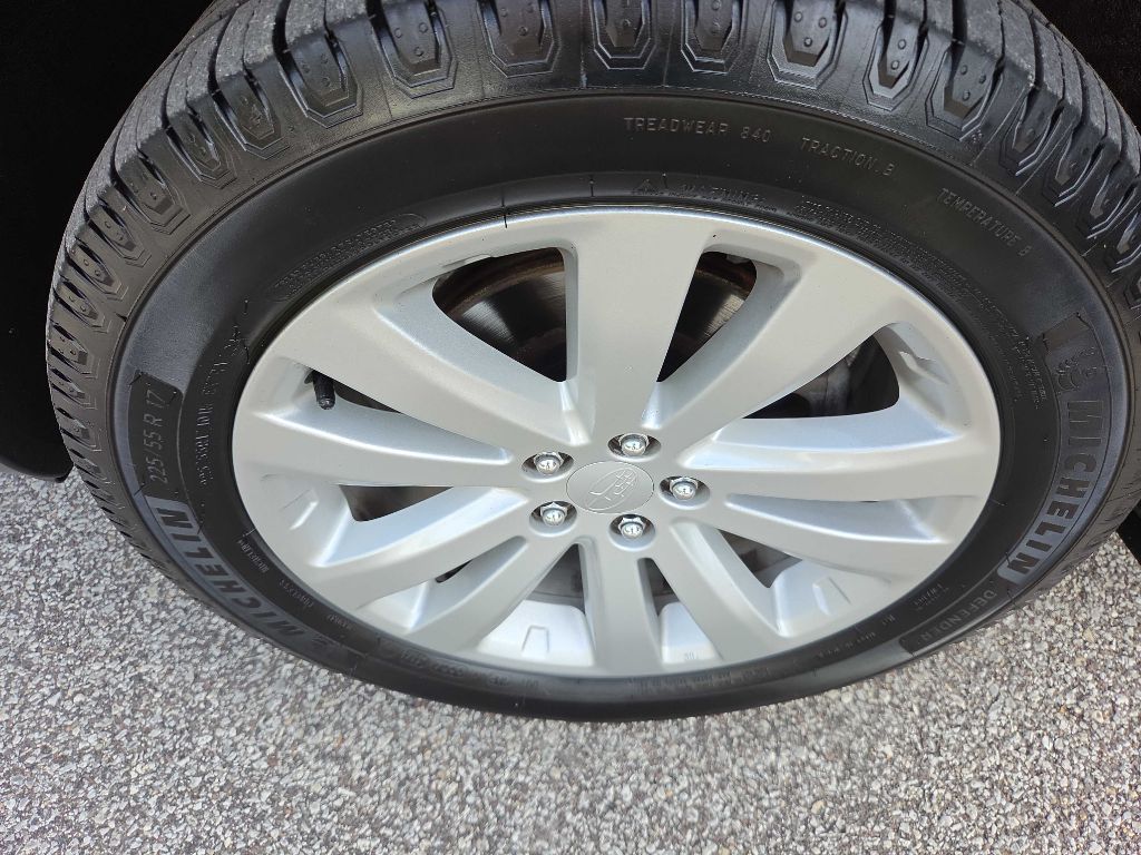 Photo 36 of this SUBARU FORESTER