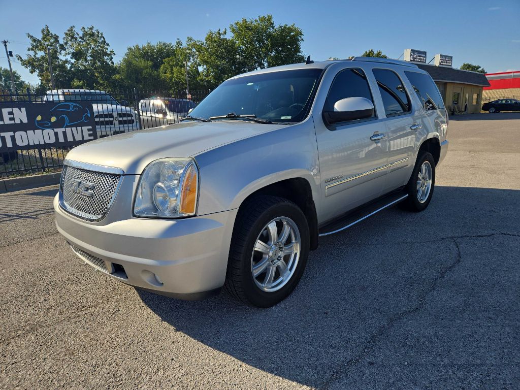 2011 GMC YUKON