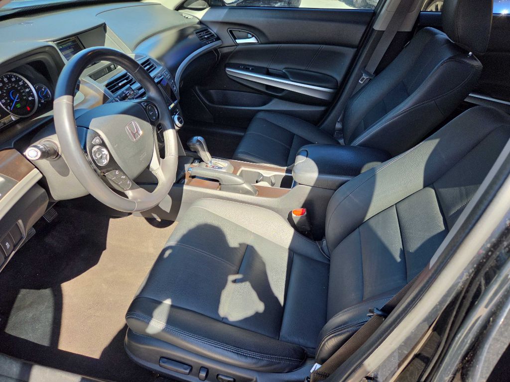 Photo 10 of this HONDA CROSSTOUR