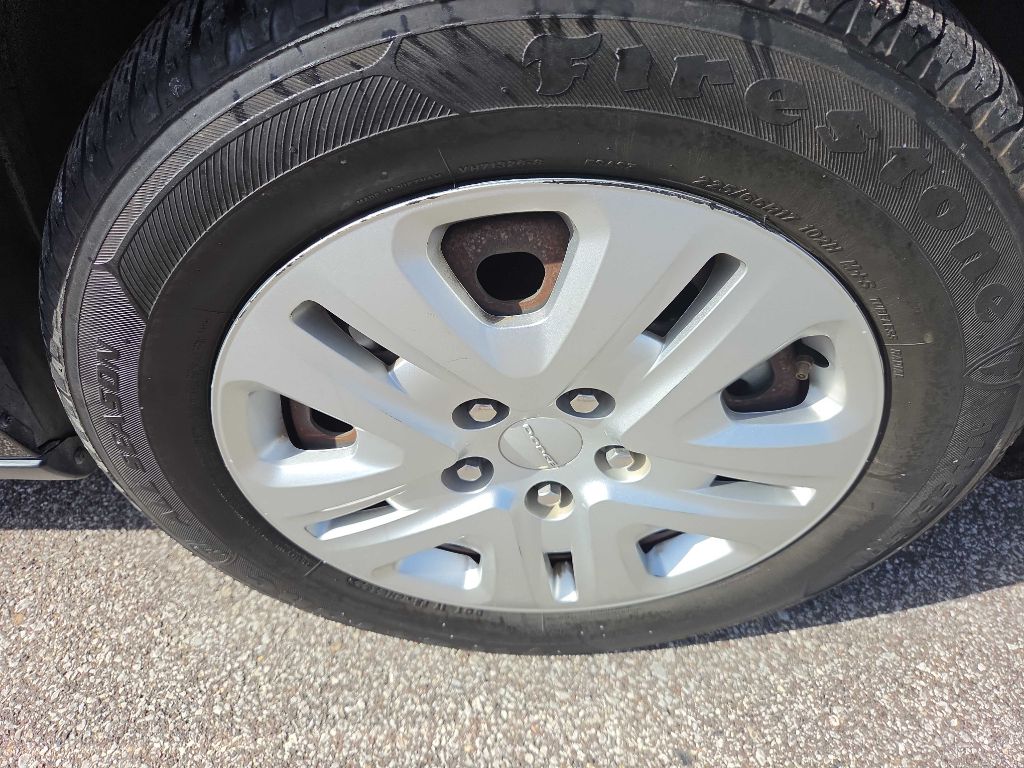 Photo 37 of this DODGE GRAND CARAVAN