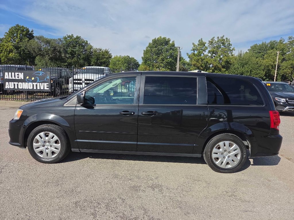 Photo 2 of this DODGE GRAND CARAVAN