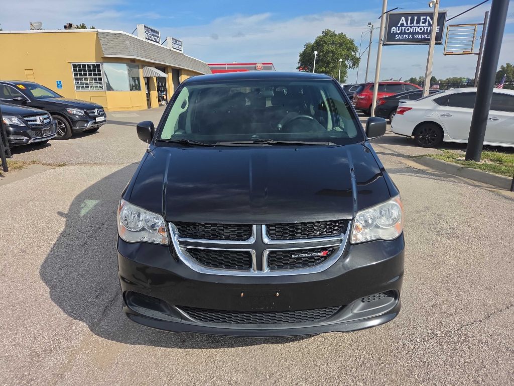 Photo 8 of this DODGE GRAND CARAVAN