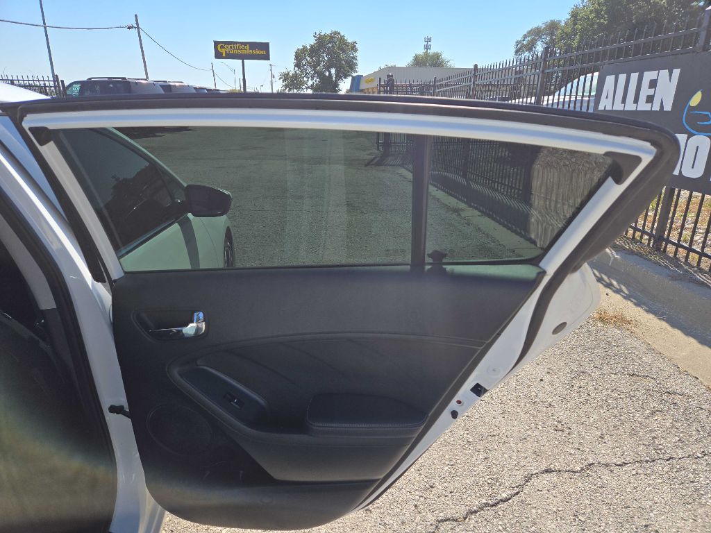 Photo 19 of this KIA FORTE5