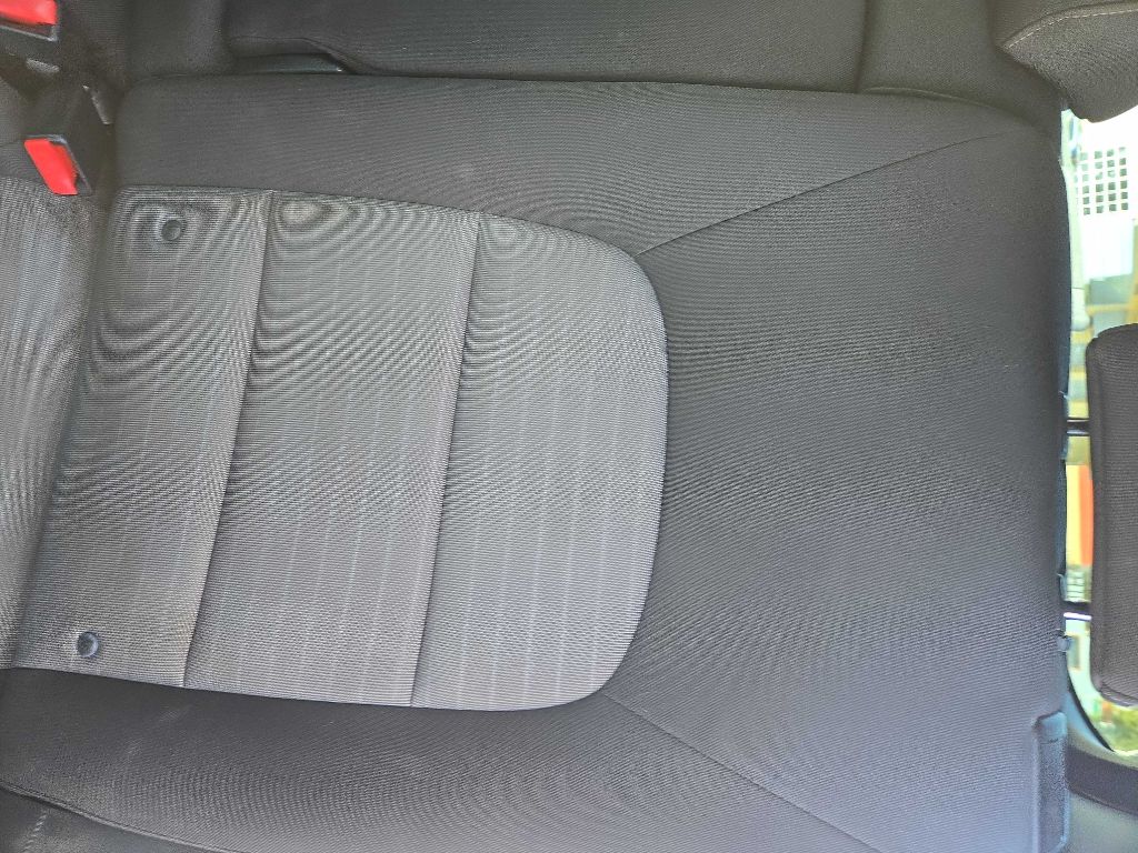 Photo 17 of this KIA FORTE5