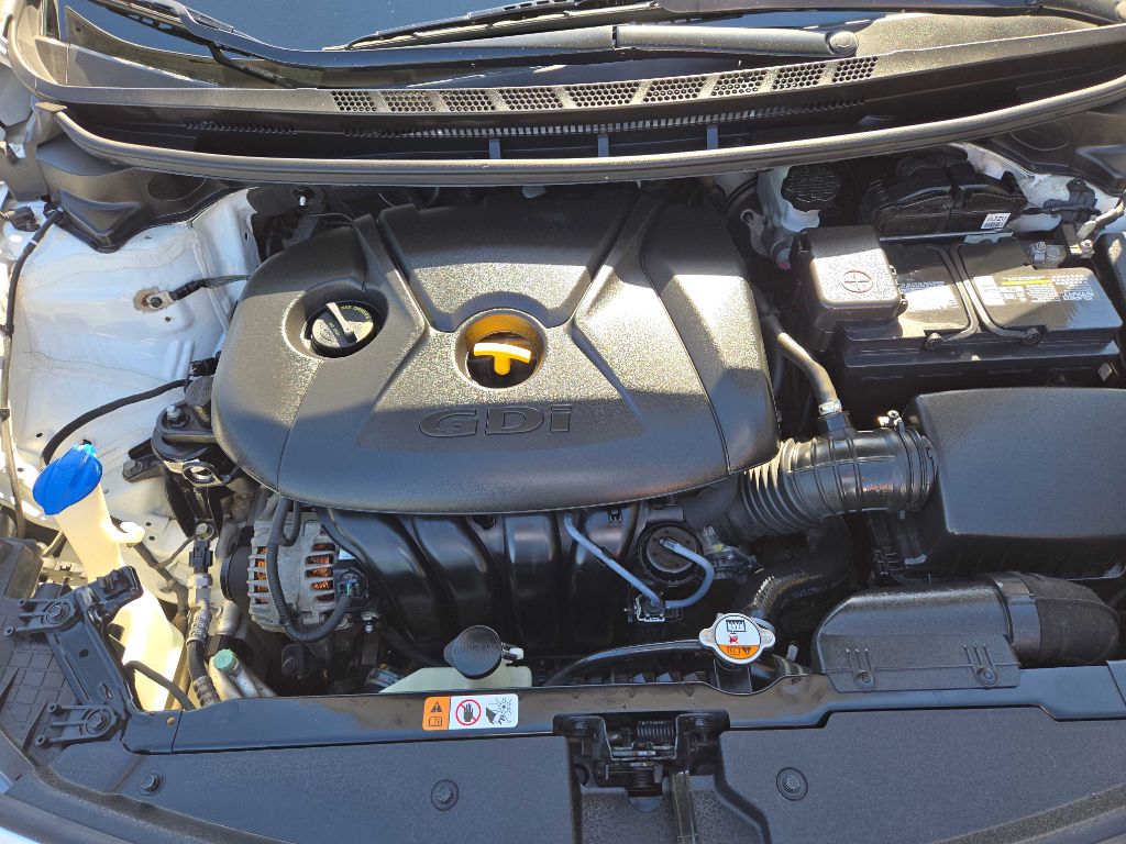 Photo 35 of this KIA FORTE5