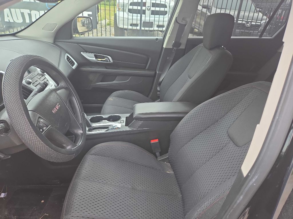 Photo 9 of this GMC TERRAIN