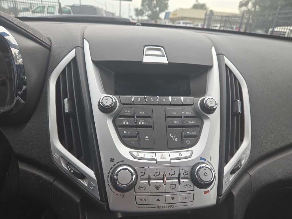 Photo 19 of this GMC TERRAIN