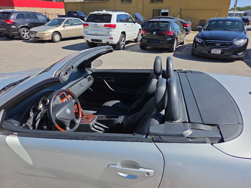 Photo 26 of this MERCEDES-BENZ SLK