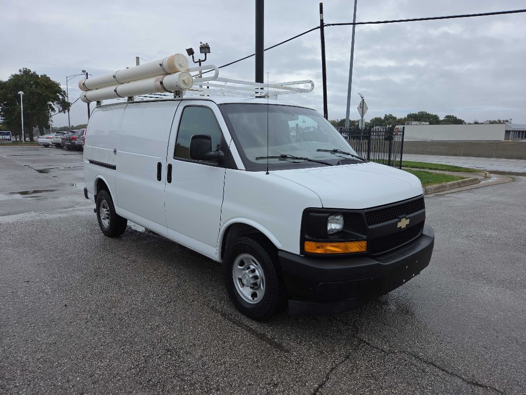 Photo 7 of this CHEVROLET EXPRESS