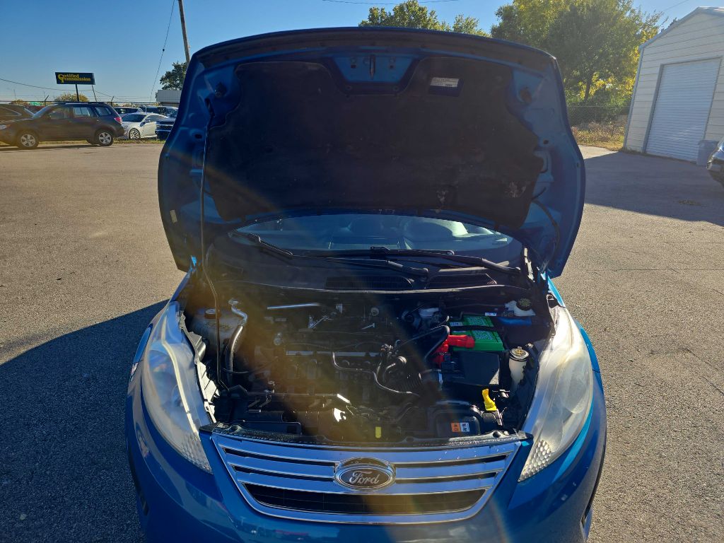 Photo 42 of this FORD FIESTA