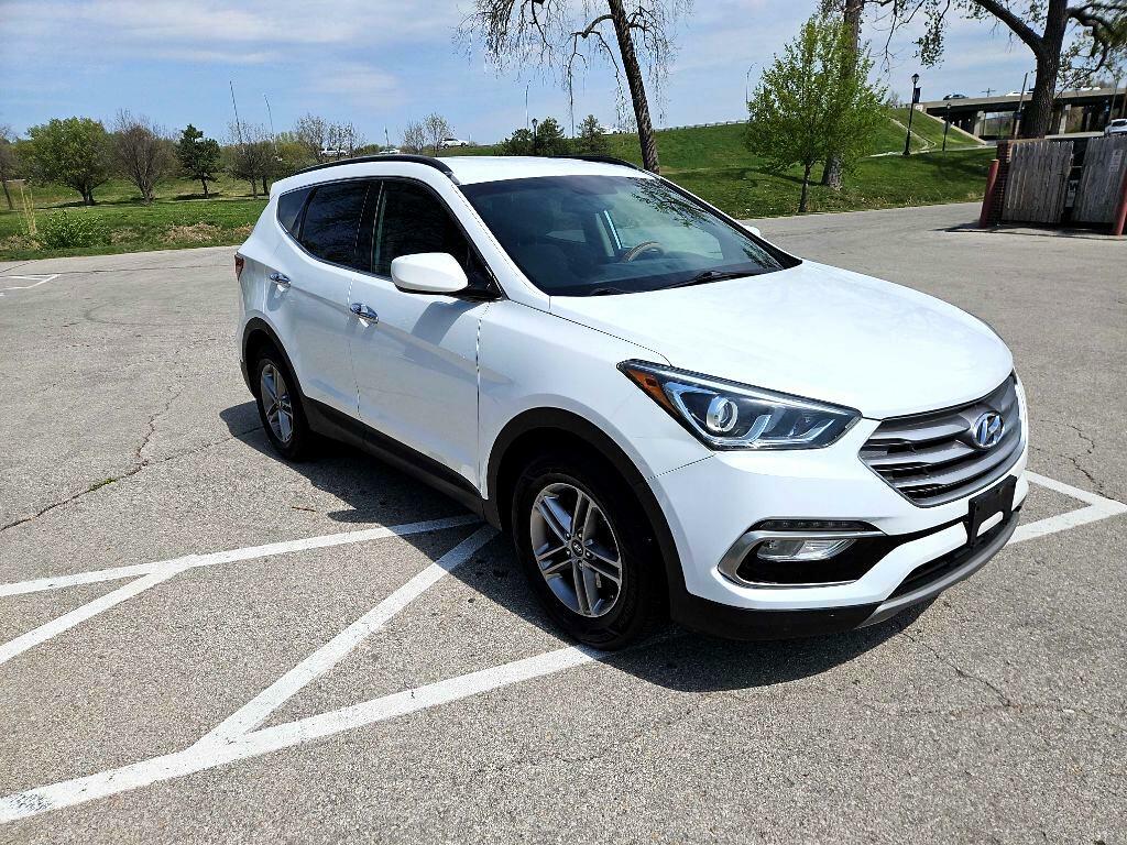 Photo 7 of this HYUNDAI SANTA FE SPORT