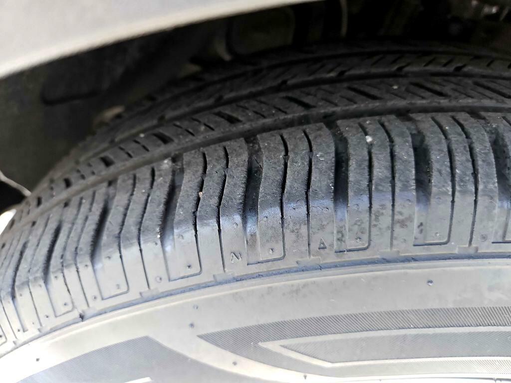 Photo 10 of this HYUNDAI SANTA FE SPORT