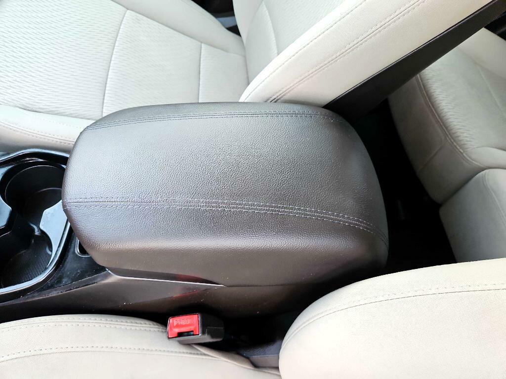 Photo 20 of this HYUNDAI SANTA FE SPORT