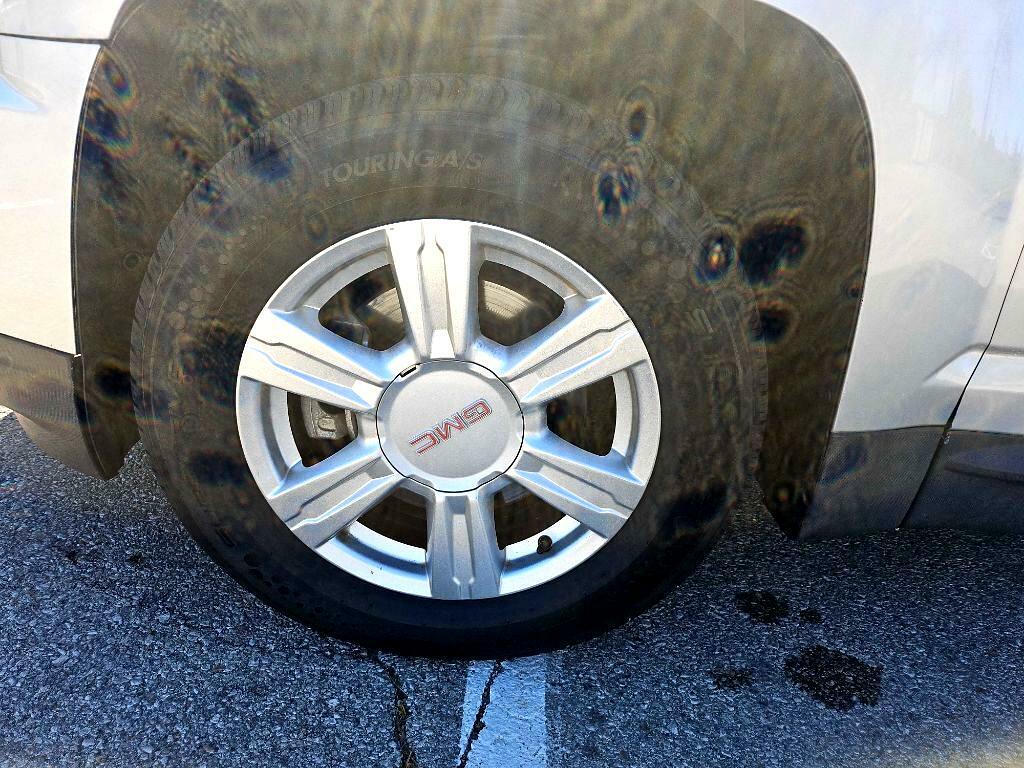 Photo 30 of this GMC TERRAIN