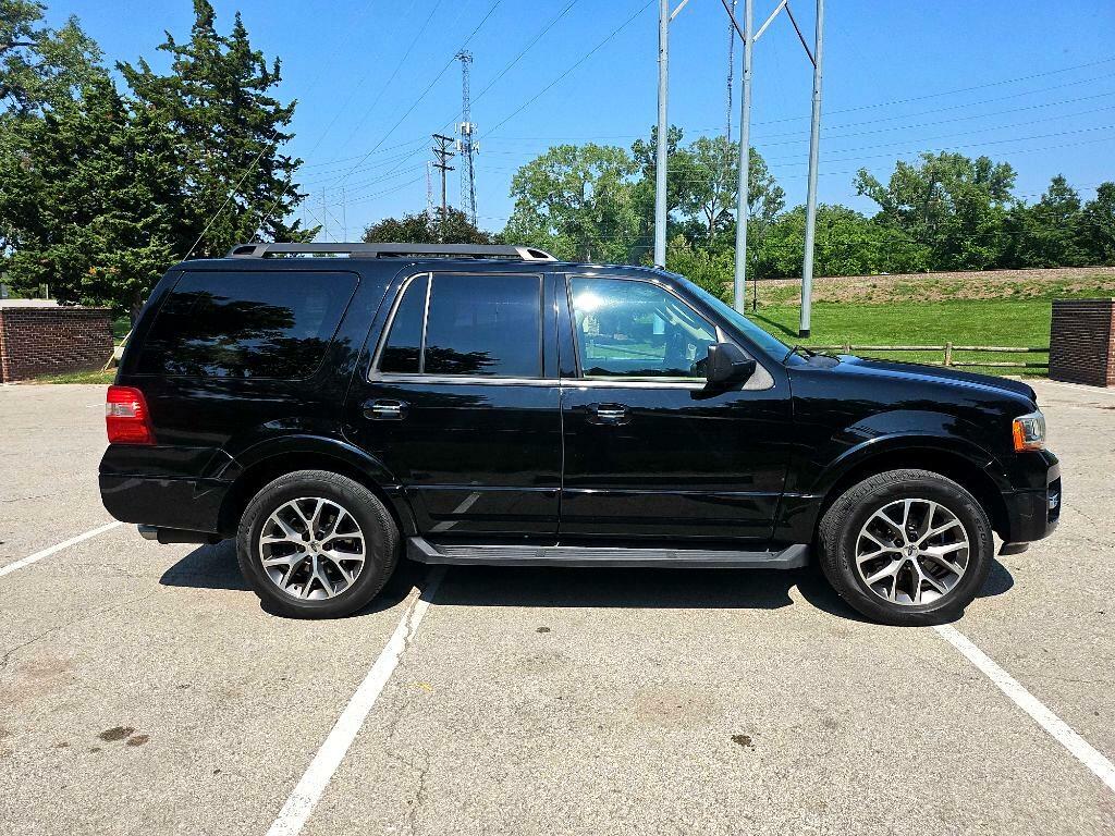 Photo 4 of this FORD EXPEDITION
