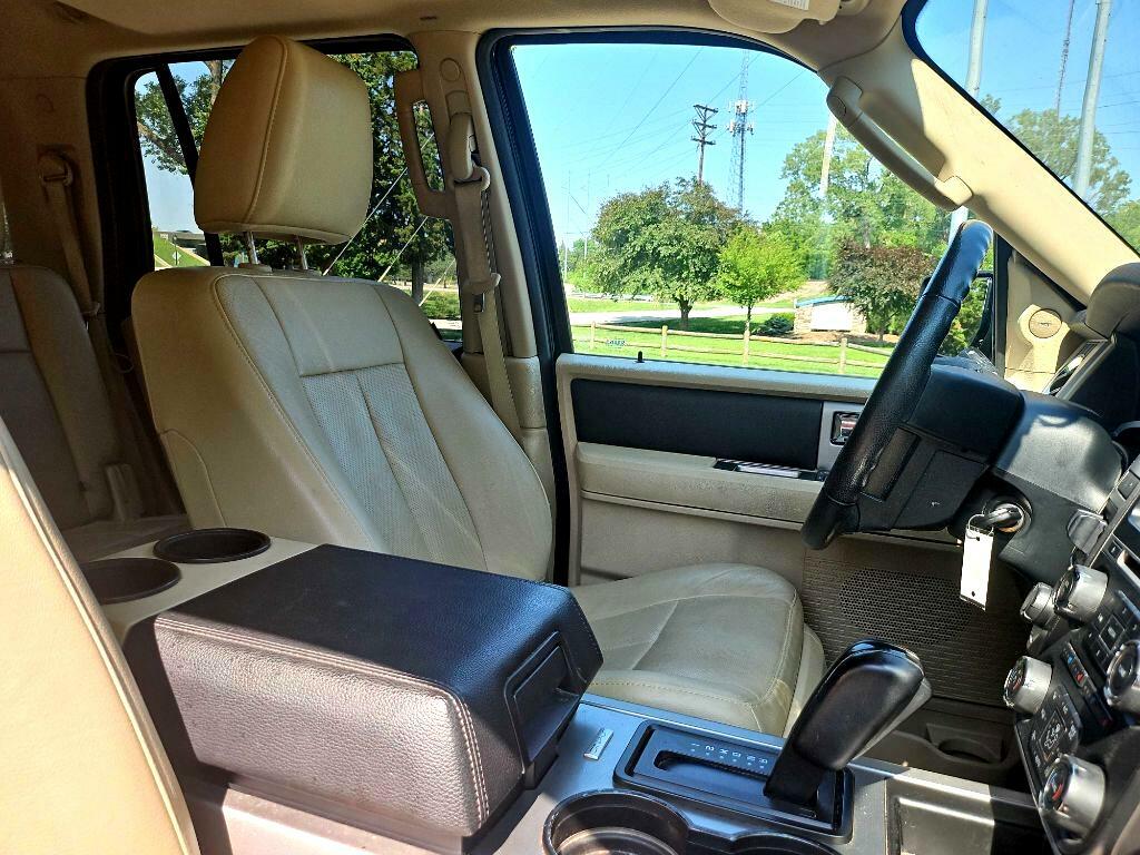 Photo 23 of this FORD EXPEDITION