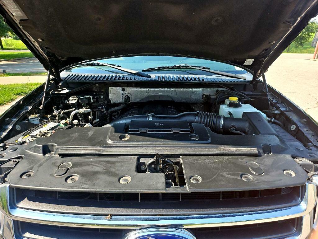 Photo 43 of this FORD EXPEDITION