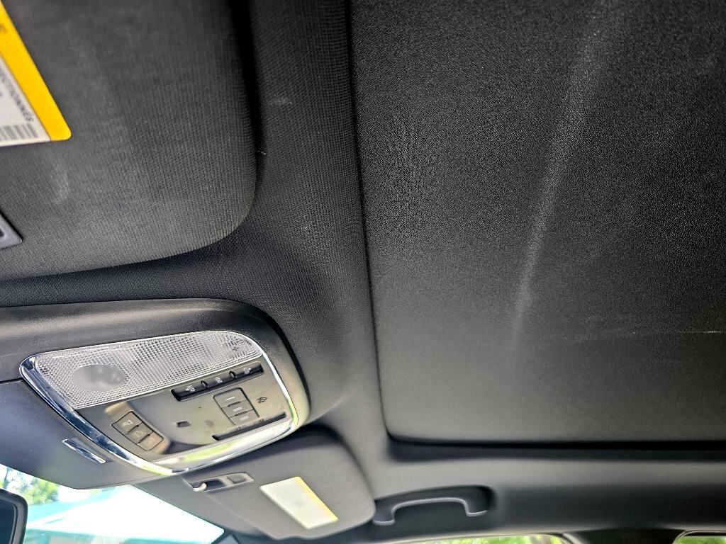 Photo 14 of this JEEP GRAND CHEROKEE