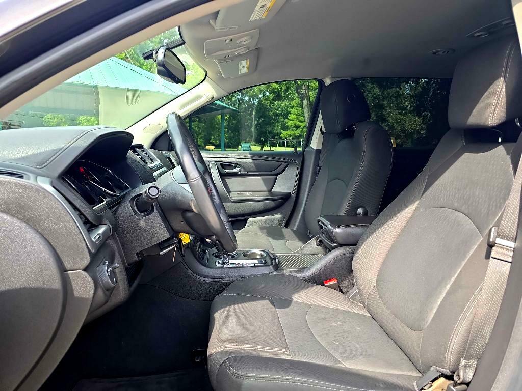 Photo 11 of this GMC ACADIA