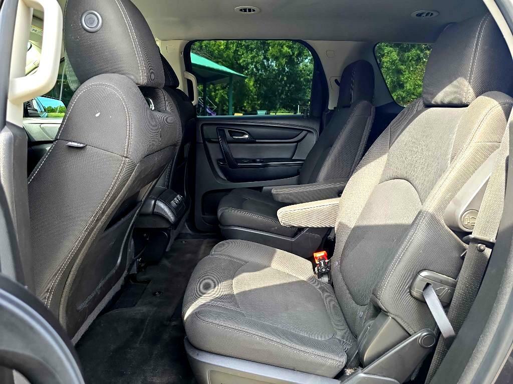 Photo 25 of this GMC ACADIA