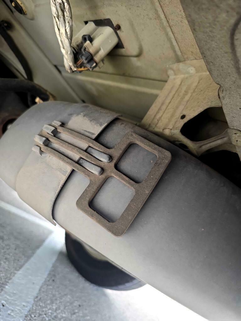 Photo 33 of this GMC ACADIA