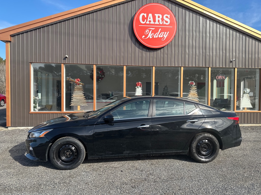 Additional photo of vehicle.