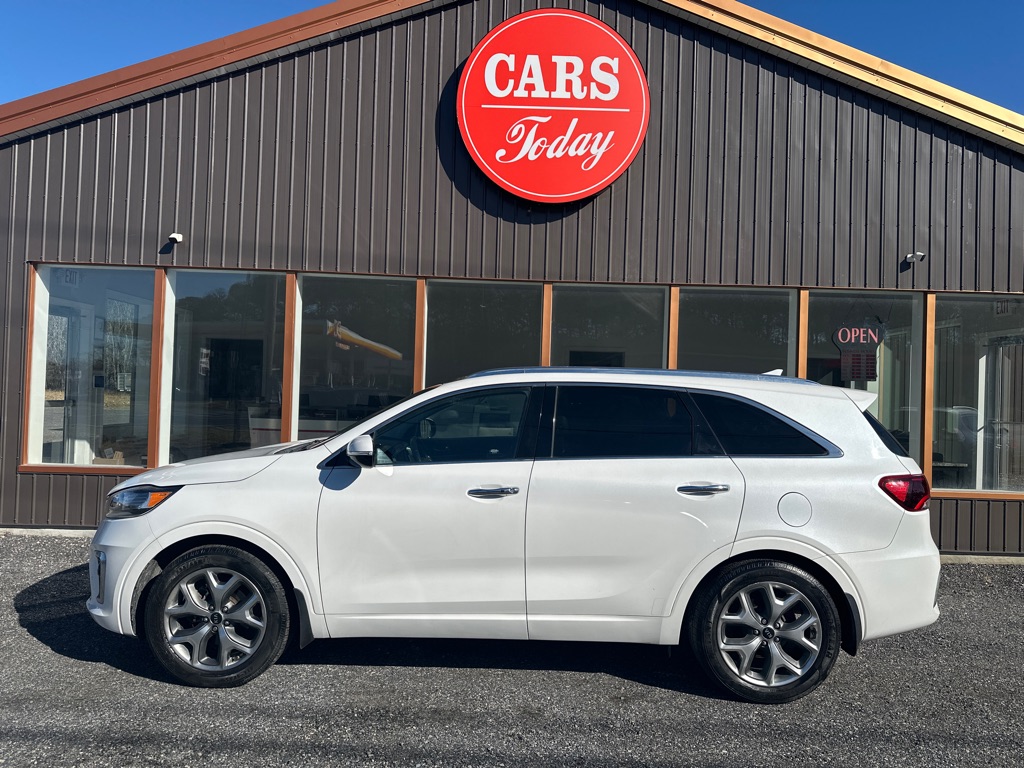 Additional photo of vehicle.