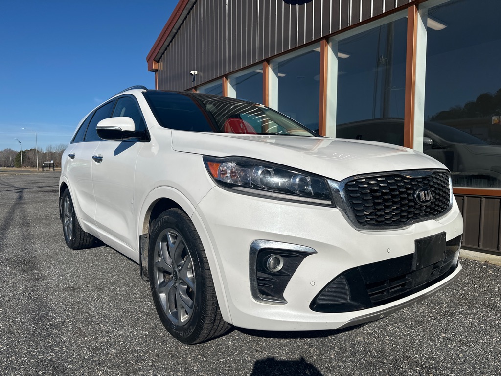 Additional photo of vehicle.