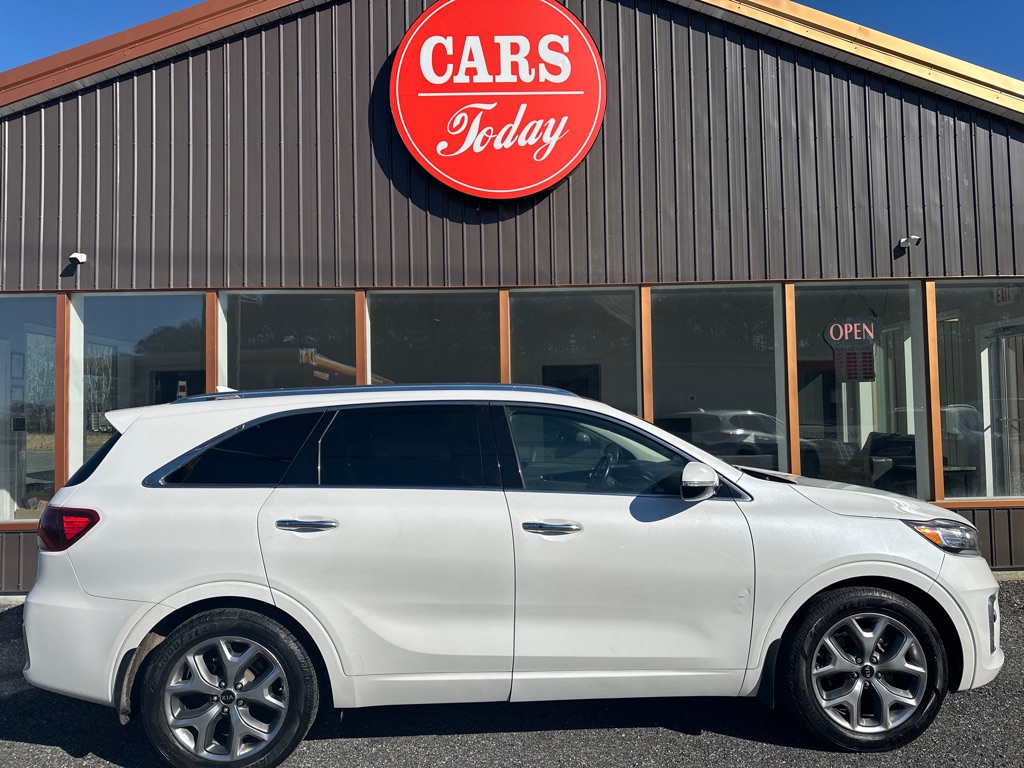 Additional photo of vehicle.