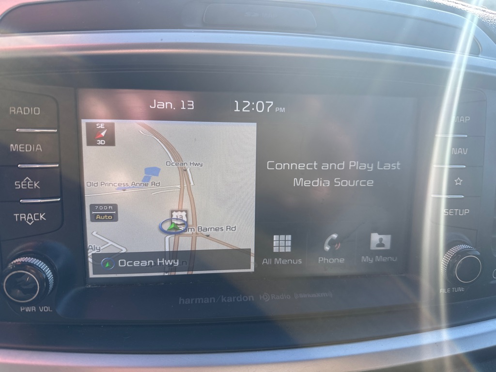 Additional photo of vehicle.