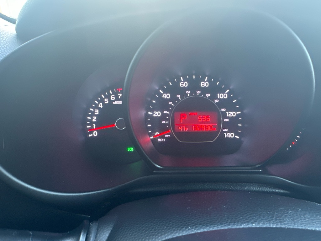 Additional photo of vehicle.