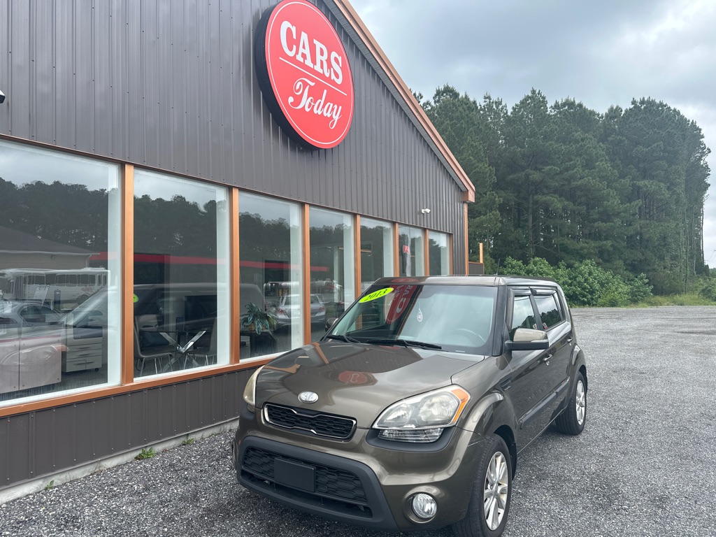 2013 Kia Soul 2.0L + AT 5-Door's photo
