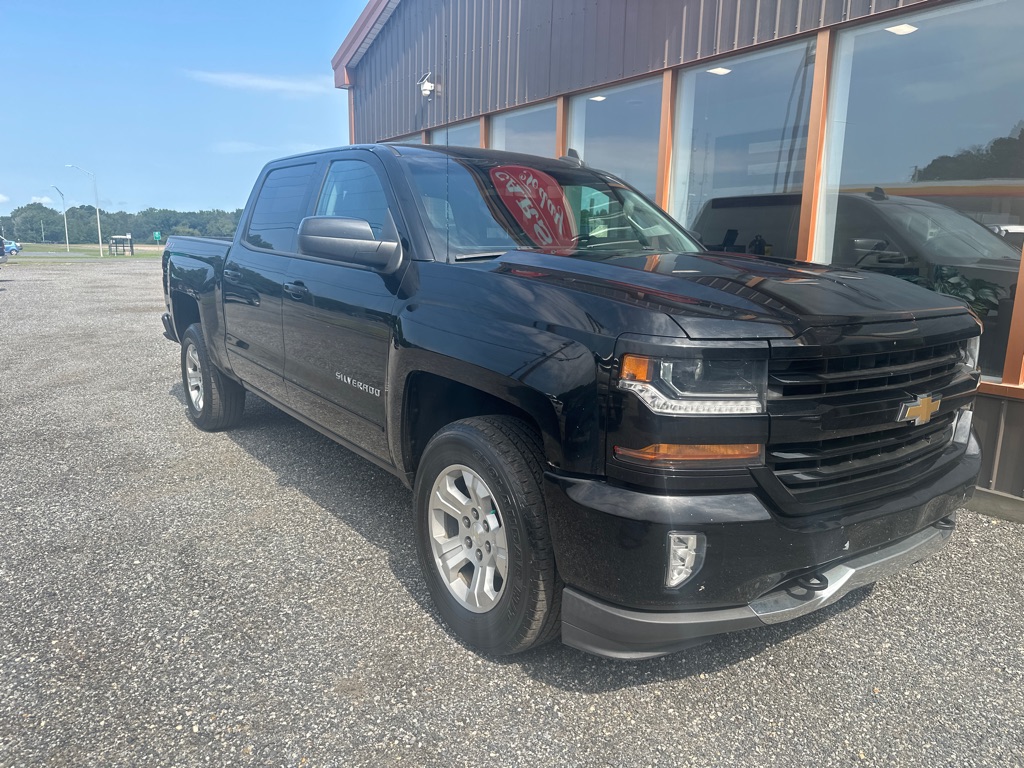 Additional photo of vehicle.