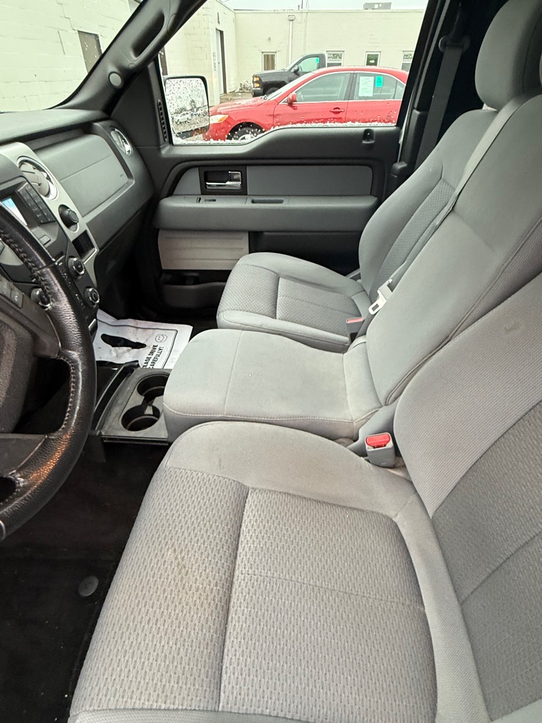 Photo 8 of this FORD F-150