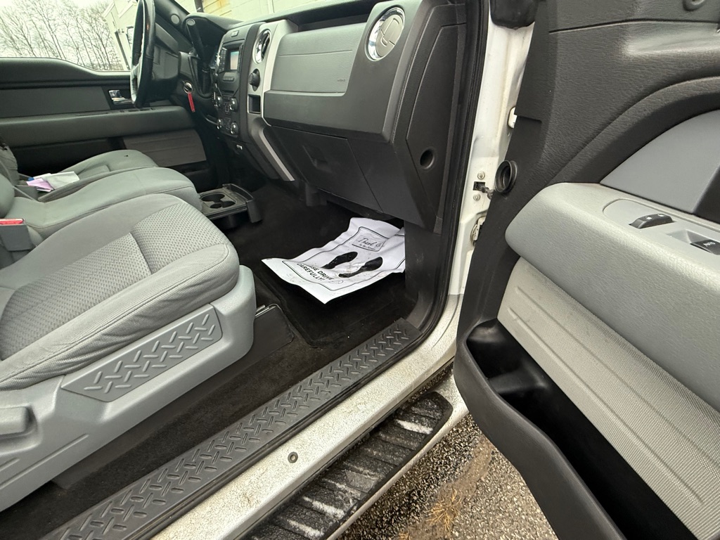 Photo 13 of this FORD F-150