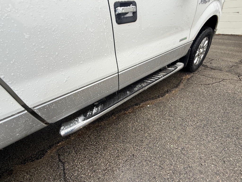 Photo 14 of this FORD F-150