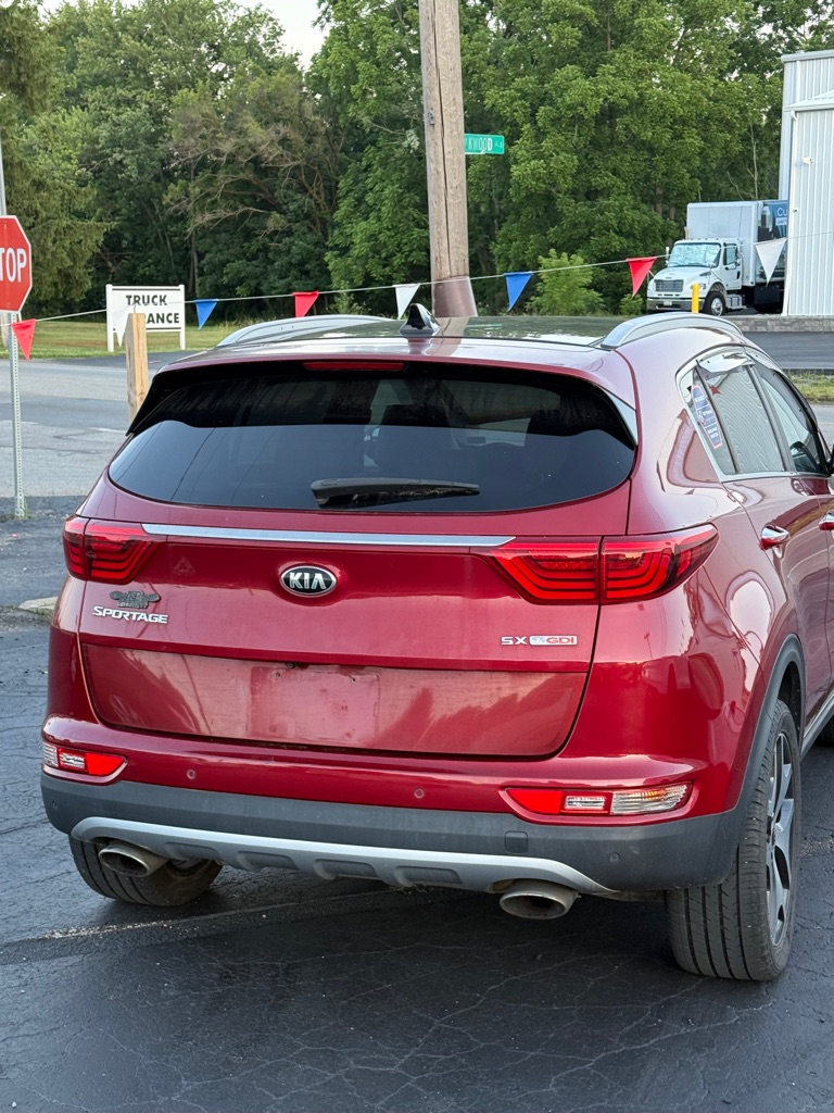 Photo 14 of this KIA SPORTAGE