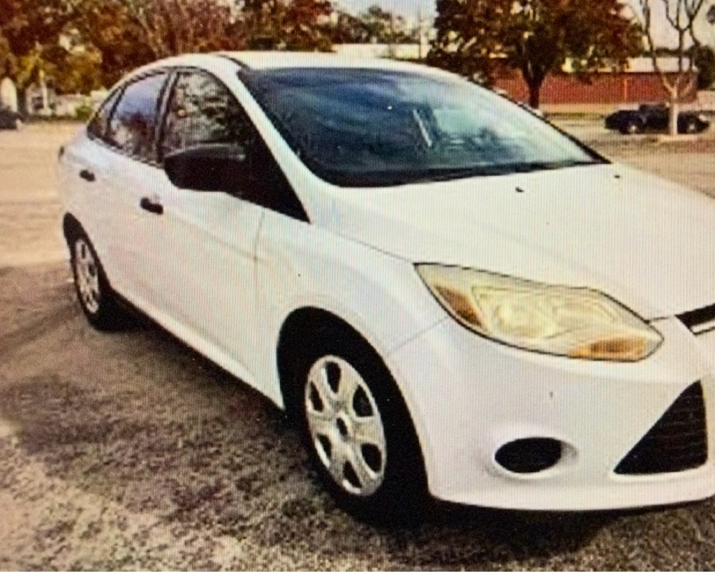 Photo 3 of this FORD FOCUS