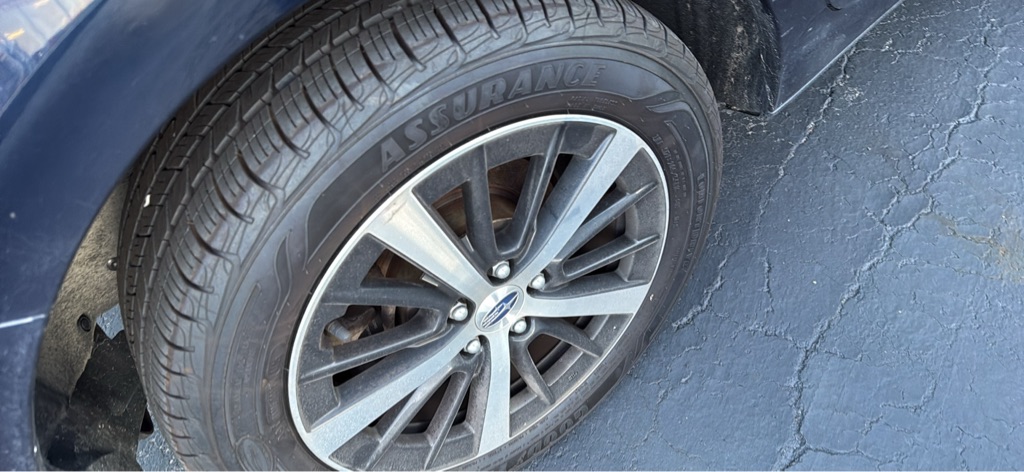 Photo 7 of this SUBARU IMPREZA
