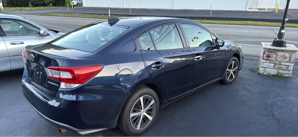 Photo 4 of this SUBARU IMPREZA