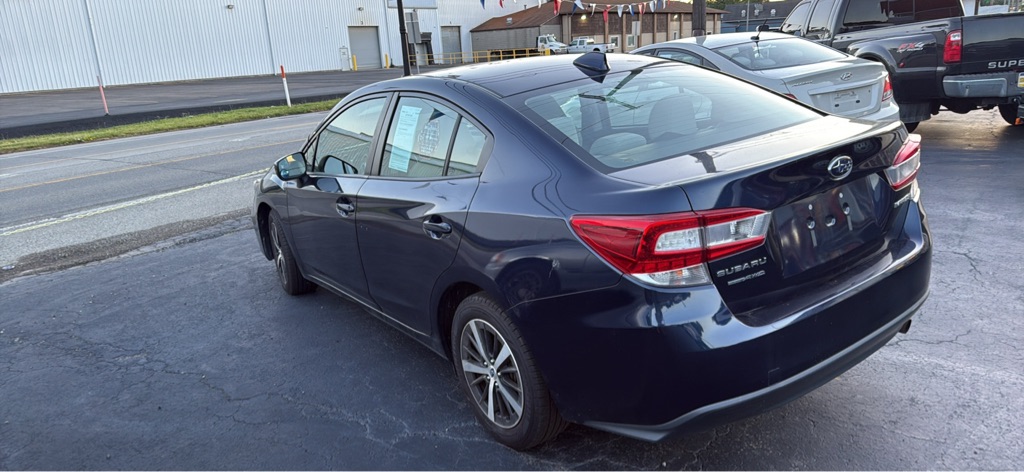 Photo 2 of this SUBARU IMPREZA